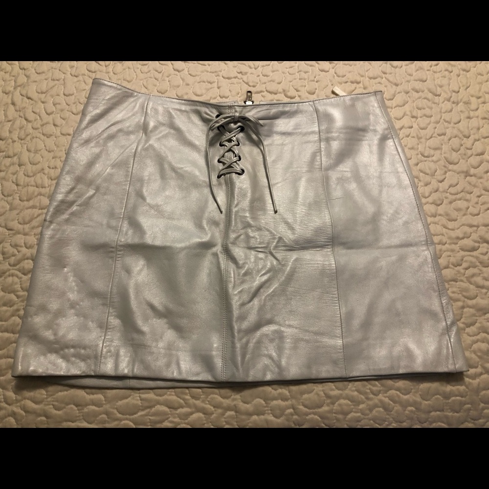 Wilson Leather Woman’s White Mini Skirt